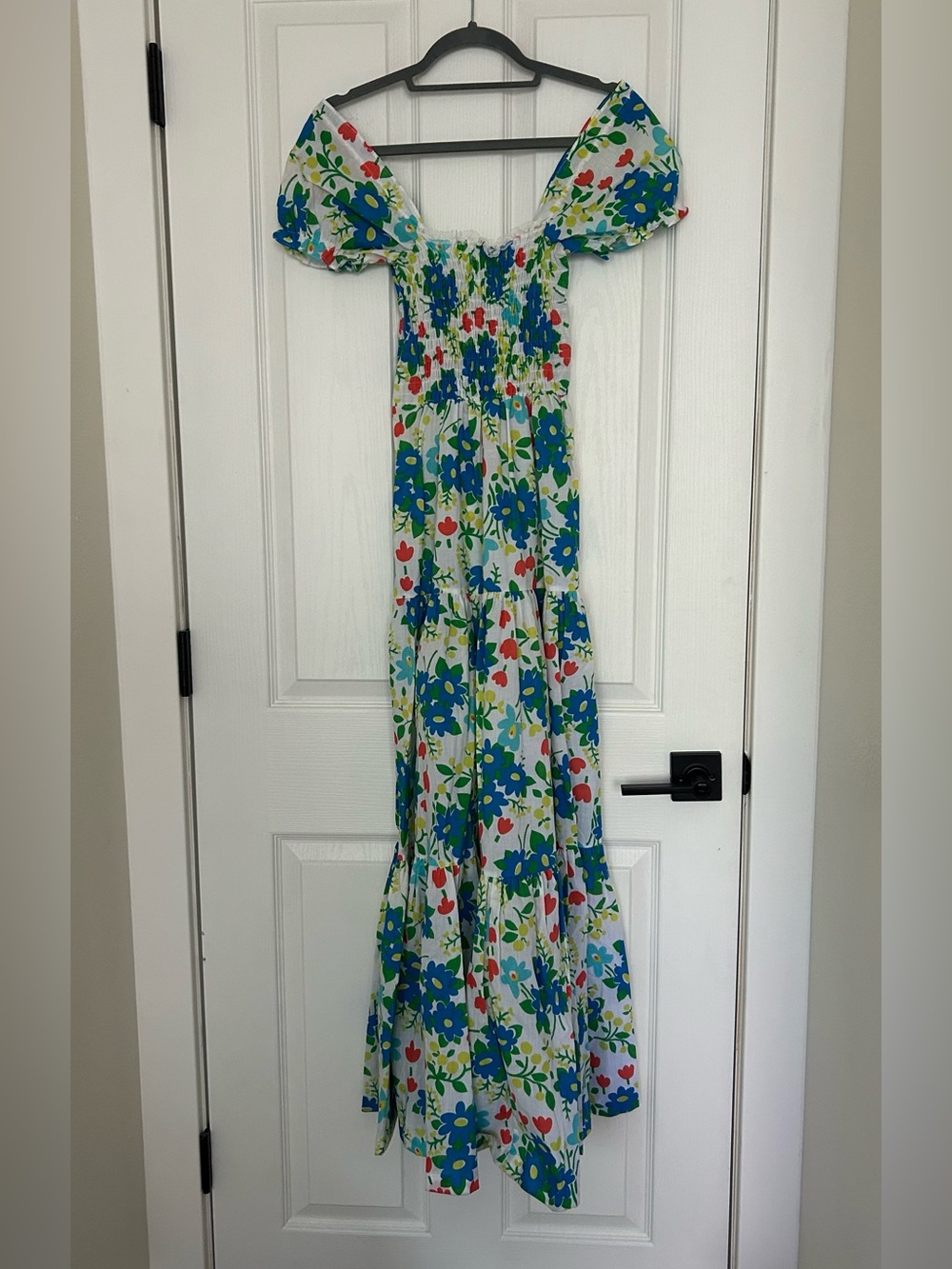 Vintage White Floral Off-Shoulder Maxi Dress with Blue and Green Print